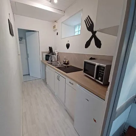 Holiday home Logis Des Pivoines *