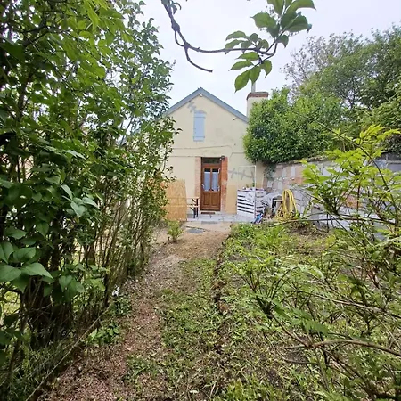 Logis Des Pivoines Holiday home Trezelles